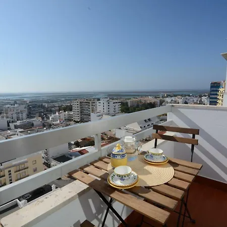 Wonderful View In The Center *